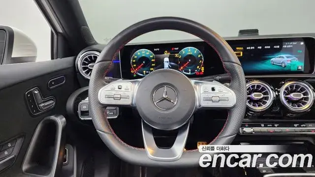 Mercedes-Benz A-Class 2020 — Photo 14/20