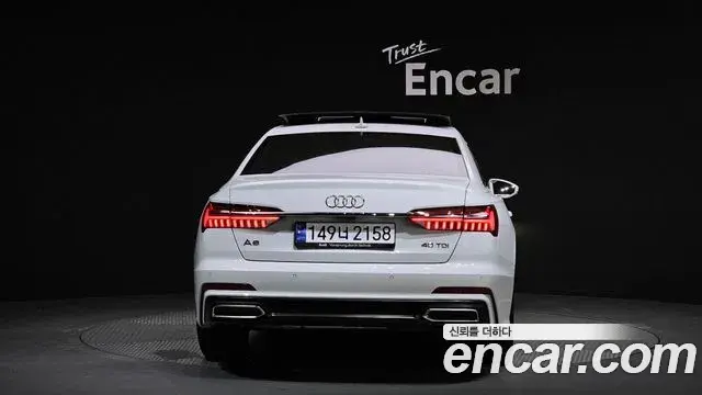 Audi A6 2021 — Photo 6/20