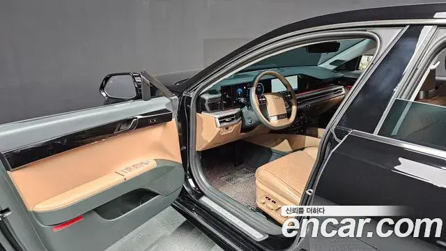 Hyundai Grandeur Hybrid 2023 — ფოტო 19/20