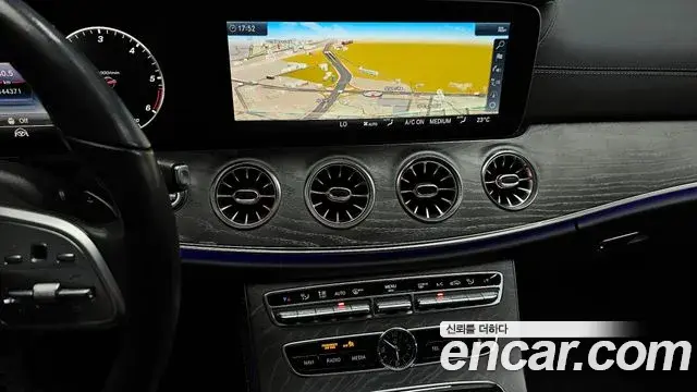 Mercedes-Benz CLS-Class 2019 — Photo 3/20