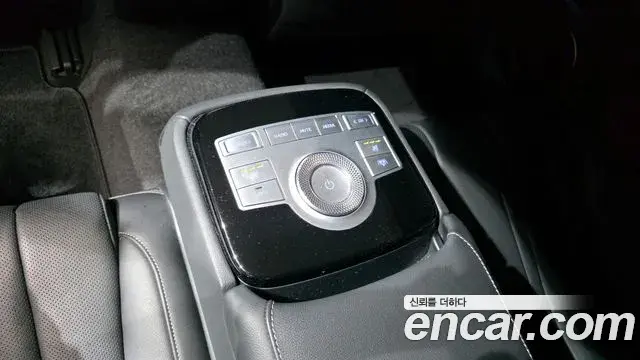 Genesis G80 2021 — ფოტო 10/20