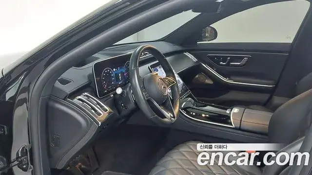 Mercedes-Benz S-Class 2022 — Фото 14/20