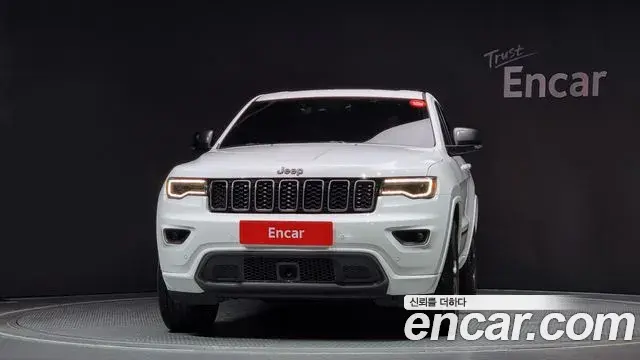 Jeep Grand Cherokee 2021 — Şəkil 5/20