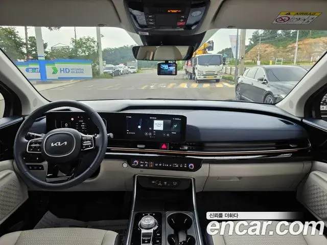Kia Carnival 2024 — Şəkil 16/20