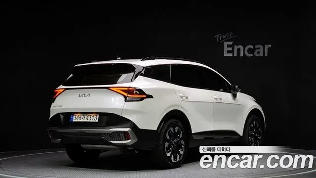 Kia Sportage 2023 — Photo 15/20