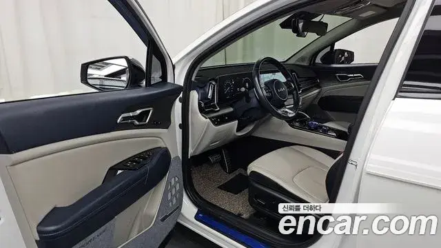 Kia Sportage 2023 — Photo 1/20