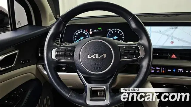 Kia Sportage 2023 — Photo 19/20