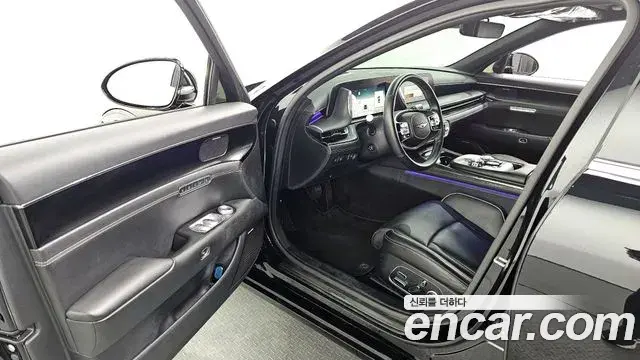 Genesis G90 2022 — Photo 2/20