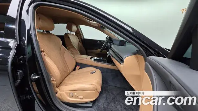Genesis G80 2023 — Şəkil 18/20