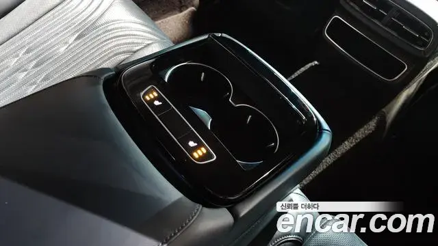 Genesis G80 2020 — ფოტო 8/20