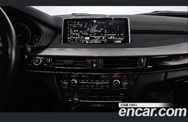 BMW X6 2018 — Photo 18/20