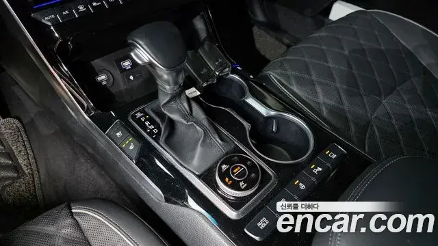 Kia Mohave The Master 2021 — Photo 14/20