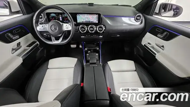 Mercedes-Benz GLA-Class 2020 — Photo 12/20