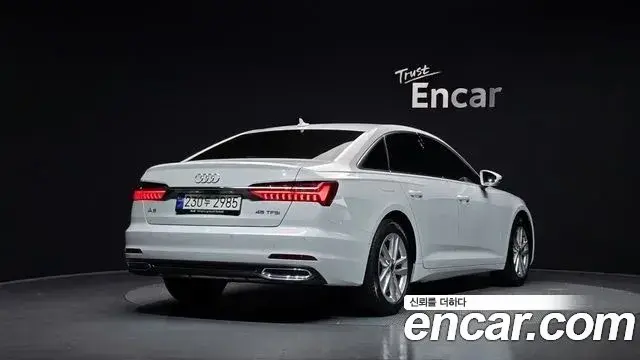 Audi A6 2023 — Фото 1/20