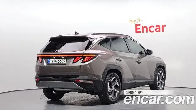 Hyundai The New Tucson 2023 — Фото 2/20