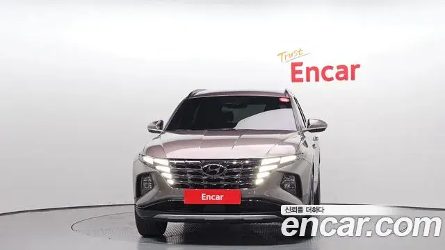 Hyundai The New Tucson 2023 — Фото 3/20