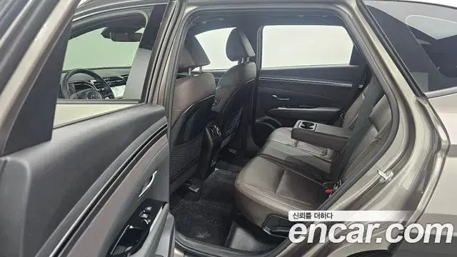Hyundai The New Tucson 2023 — Фото 12/20