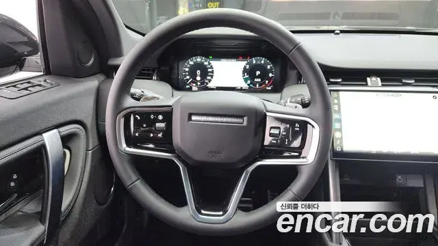 Land Rover Discovery Sport 2024 — Фото 13/20