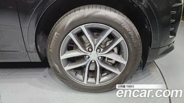 Land Rover Discovery Sport 2024 — Photo 13/20