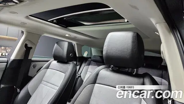Land Rover Range Rover Evoque 2024 — ფოტო 3/20