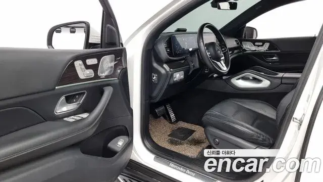 Mercedes-Benz GLE-Class 2020 — Şəkil 3/20