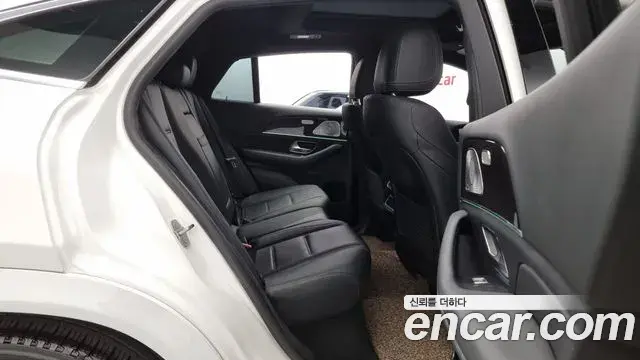 Mercedes-Benz GLE-Class 2020 — Şəkil 12/20
