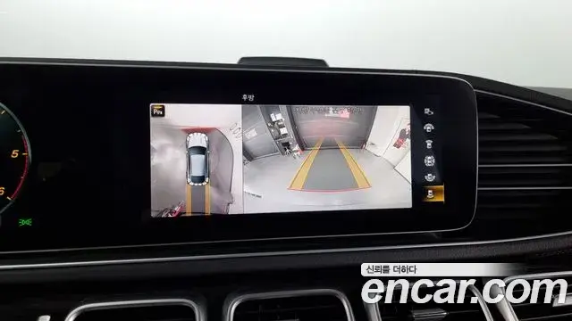 Mercedes-Benz GLE-Class 2020 — Şəkil 6/20