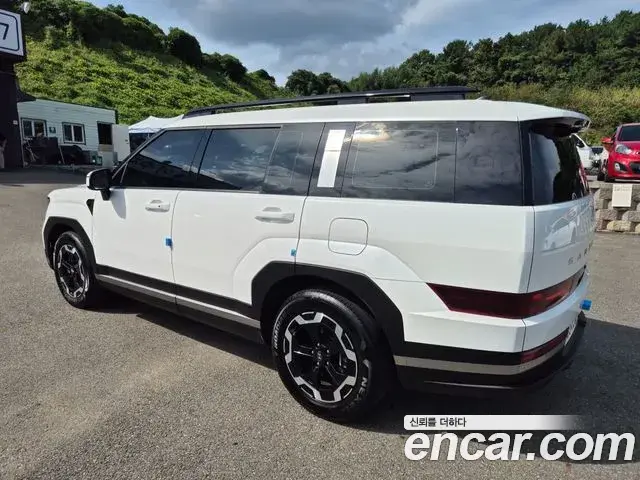 Hyundai Santa Fe 2023 — Şəkil 5/19