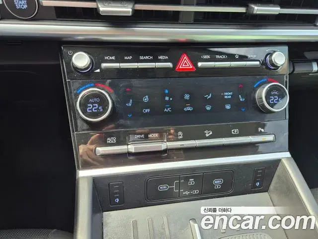 Hyundai Santa Fe 2023 — Şəkil 4/19