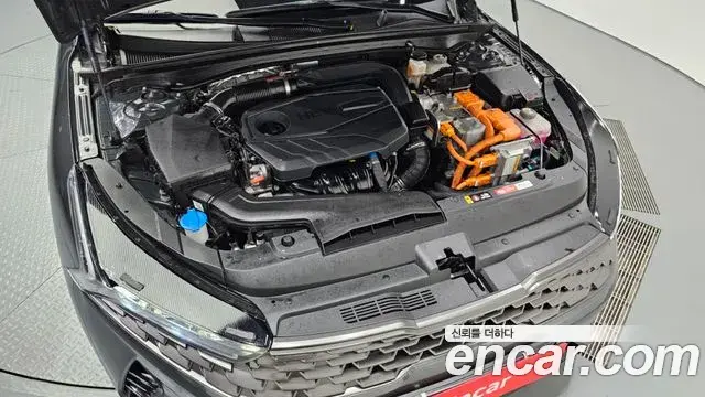 Kia K5 2020 — ფოტო 19/20