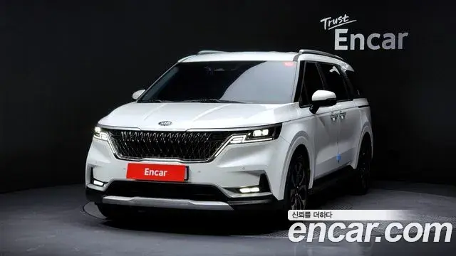 Kia Carnival 2020 — Фото 10/20