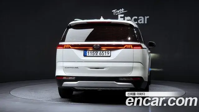 Kia Carnival 2020 — Фото 4/20
