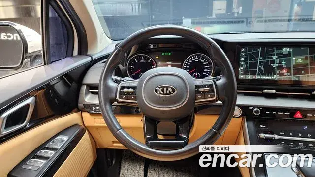 Kia Carnival 2020 — Фото 16/20
