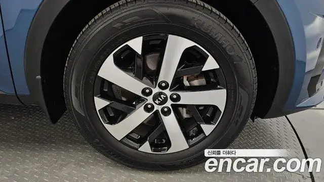 Kia Sorento 2020 — Фото 4/20