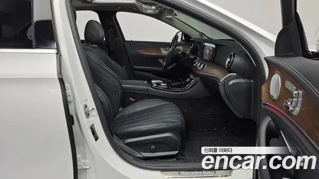 Mercedes-Benz E-Class 2020 — Şəkil 3/20