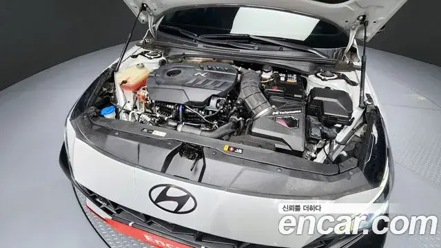 Hyundai The New Avante Hybrid 2022 — ფოტო 18/20