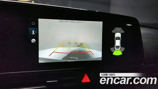Hyundai The New Avante Hybrid 2022 — ფოტო 14/20