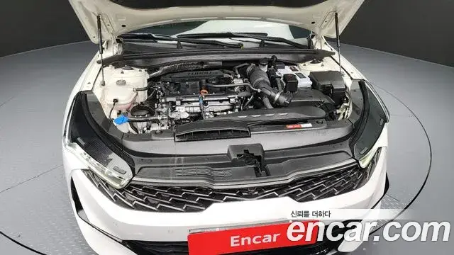 Kia K5 2020 — Şəkil 17/20