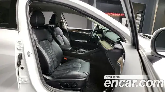 Kia K5 2020 — Şəkil 20/20