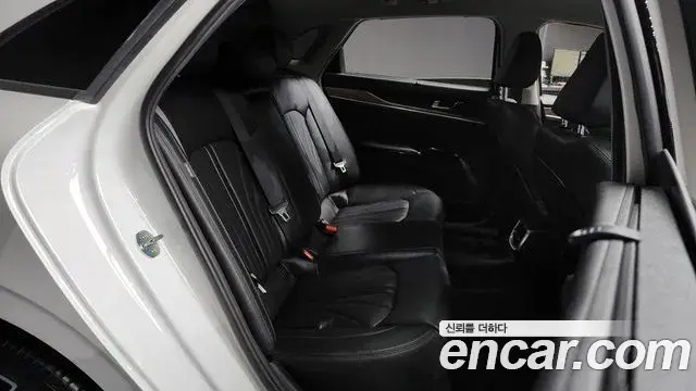 Kia K5 2020 — Şəkil 8/20