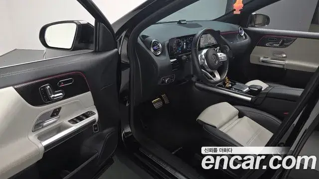 Mercedes-Benz GLA-Class 2020 — ფოტო 3/21