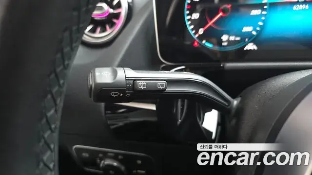 Mercedes-Benz GLA-Class 2020 — ფოტო 7/21