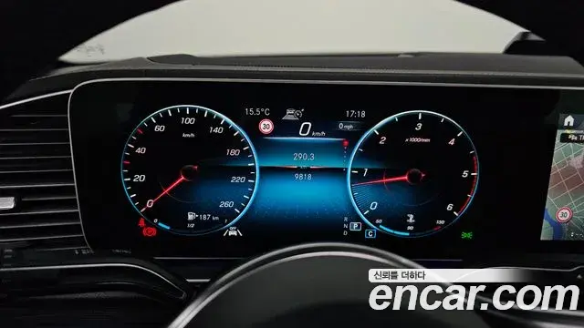 Mercedes-Benz GLE-Class 2023 — ფოტო 8/20