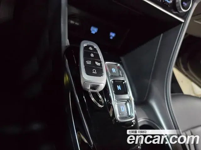 Hyundai Sonata 2021 — Фото 9/20