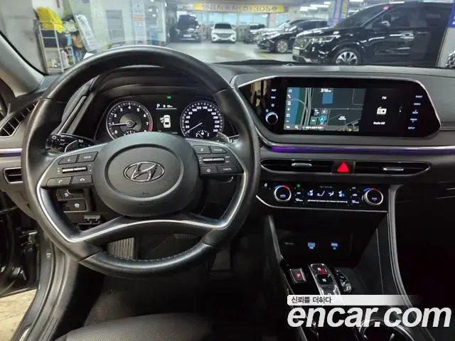 Hyundai Sonata 2021 — Фото 18/20