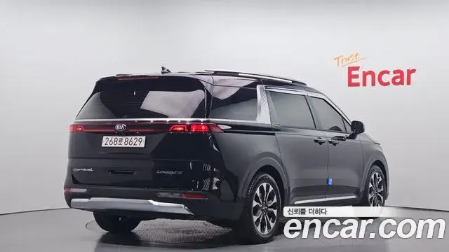 Kia Carnival 2020 — Photo 11/20
