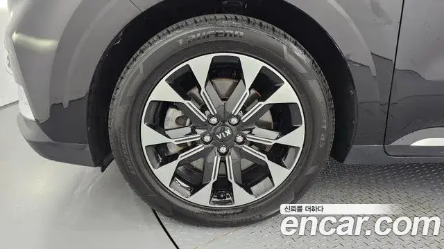 Kia Carnival 2020 — Photo 7/20