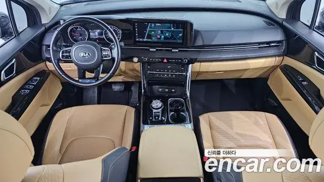 Kia Carnival 2020 — Photo 16/20