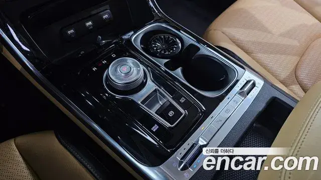 Kia Carnival 2020 — Photo 12/20
