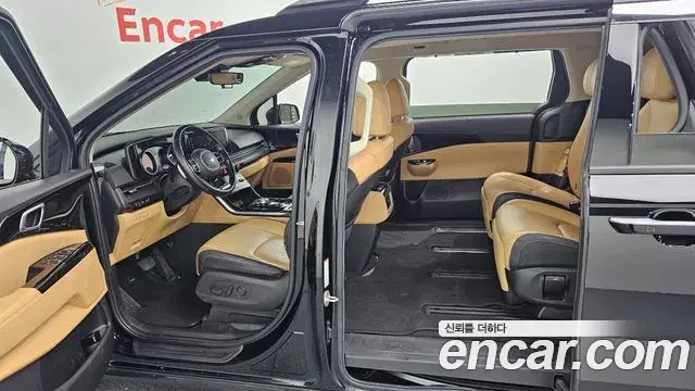 Kia Carnival 2020 — Photo 3/20